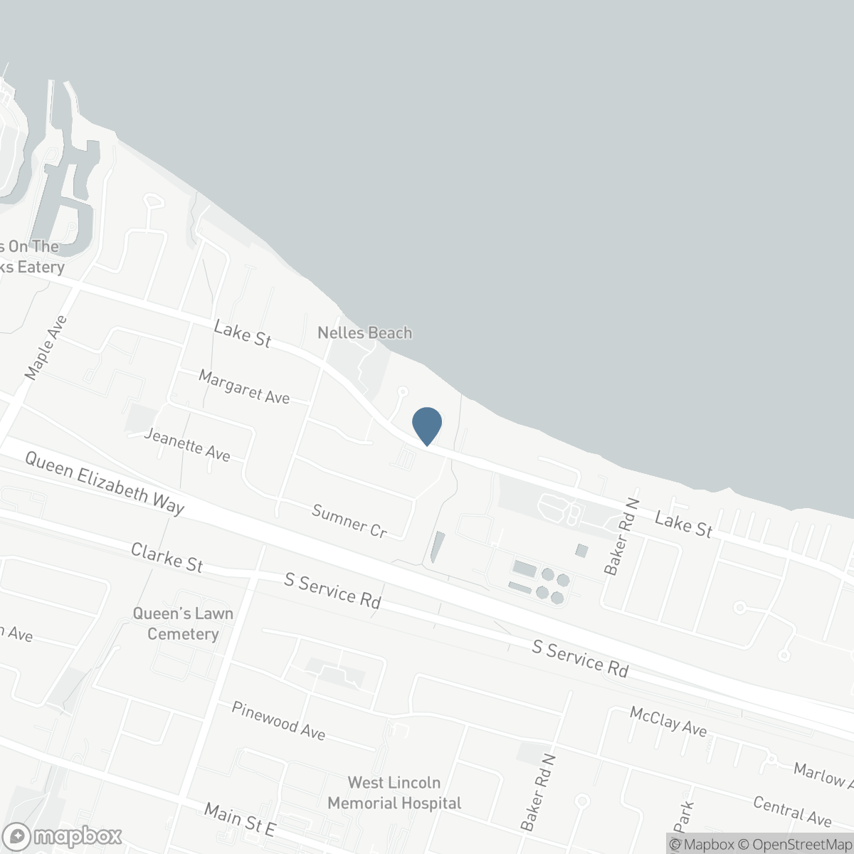 139 LAKE STREET, Grimsby, Ontario L3M 4M6